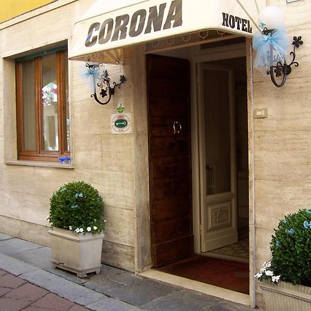 Albergo Corona Salsomaggiore Terme Exterior foto