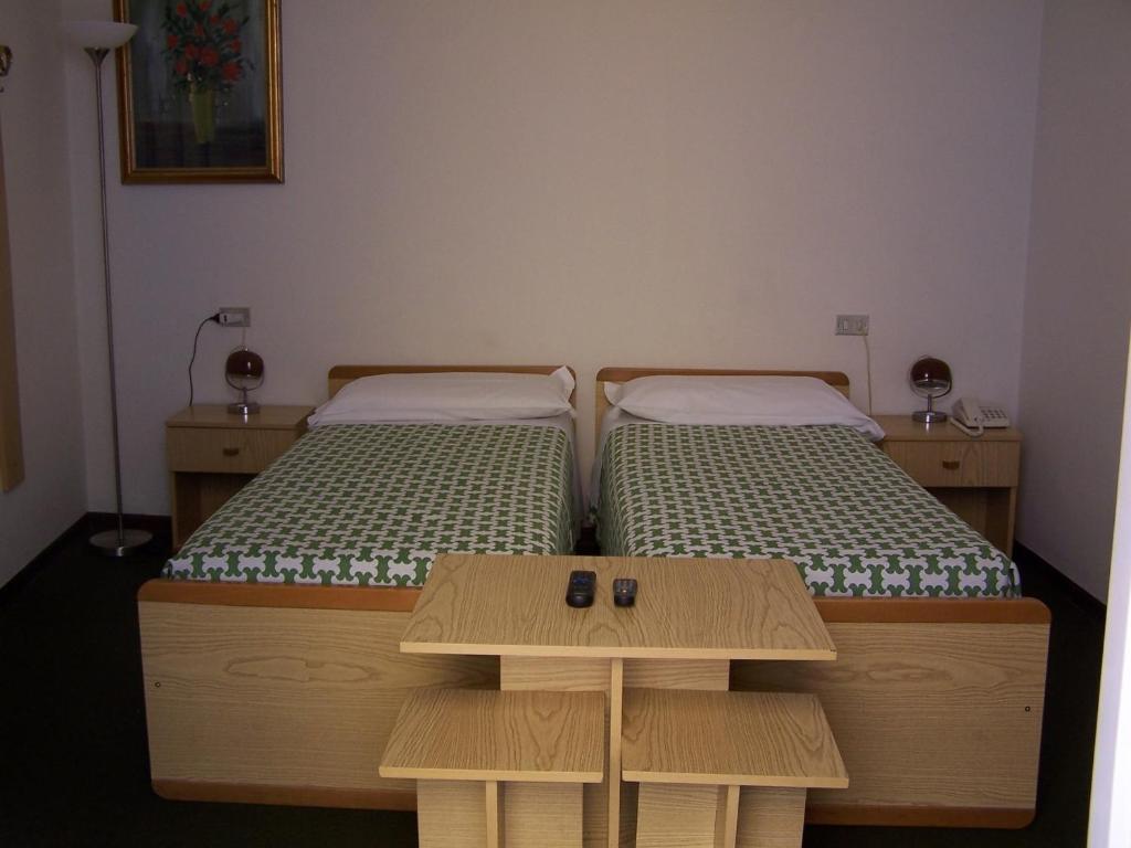 Albergo Corona Salsomaggiore Terme Zimmer foto